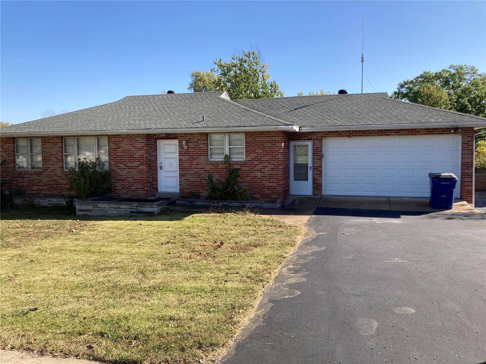 4460 Telegraph Road Property Photo 1