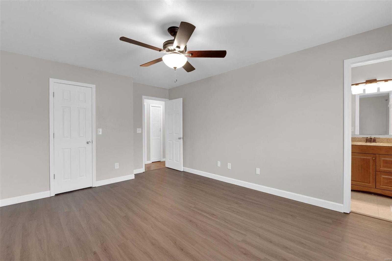 321 Atrium Ridge Court Property Photo 20