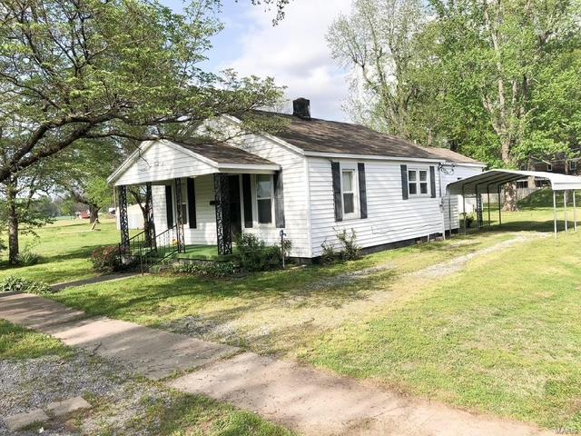 407 Locust Street Property Photo 1