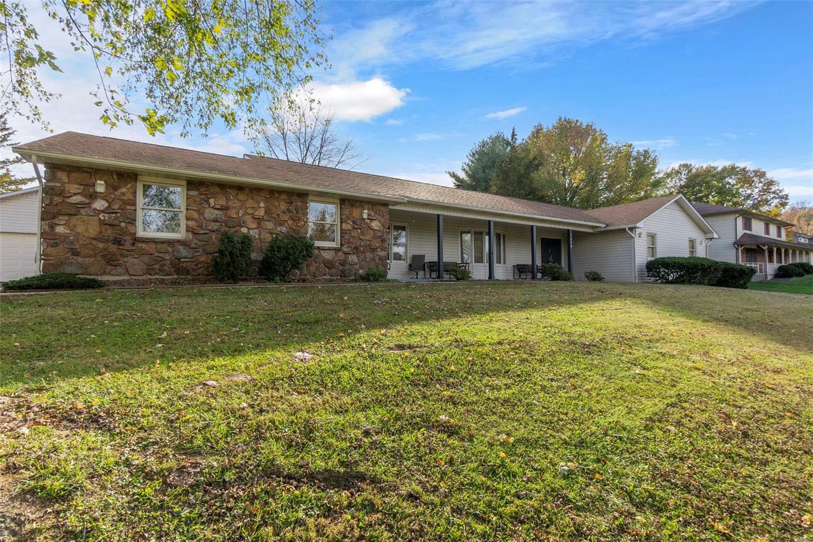 3809 Carolewood Drive Property Photo 5