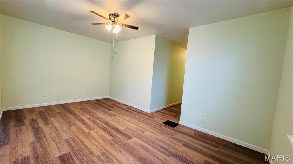 6113 Grimshaw Avenue Property Photo 16