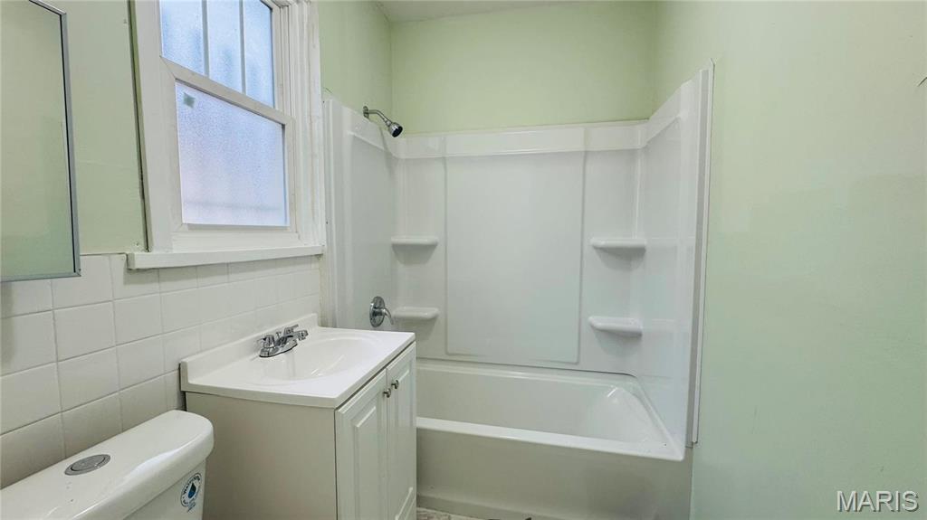6113 Grimshaw Avenue Property Photo 23