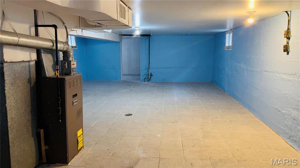 6113 Grimshaw Avenue Property Photo 32