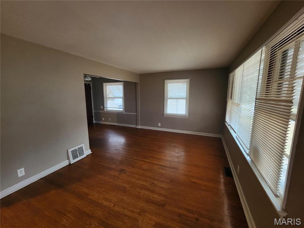 1159 Ashford Drive Property Photo 4
