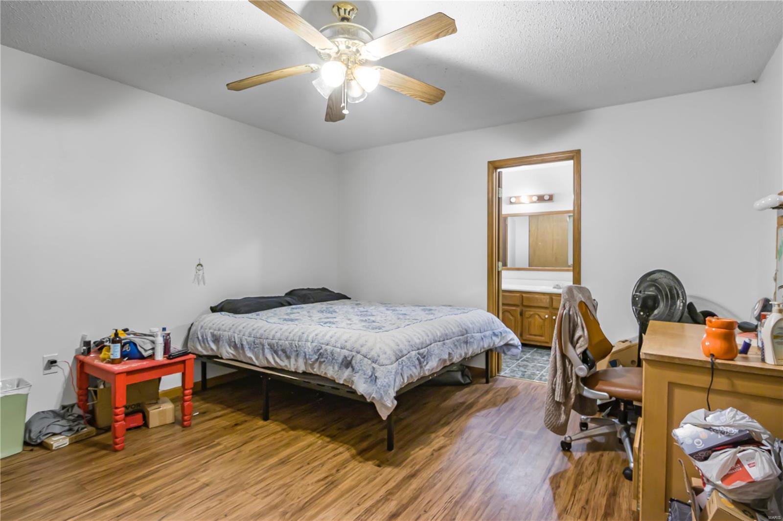 1321 Madison 203 Property Photo 17