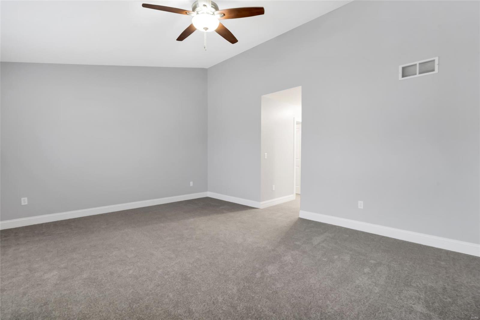 423 Hillington Drive Property Photo 17