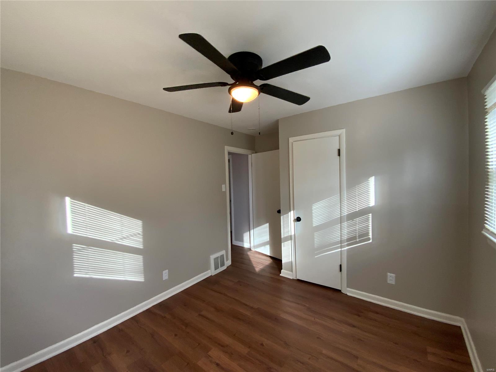 9831 Eastdell Drive Property Photo 6