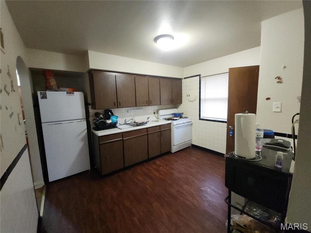 9409 Aetna Drive Property Photo 7