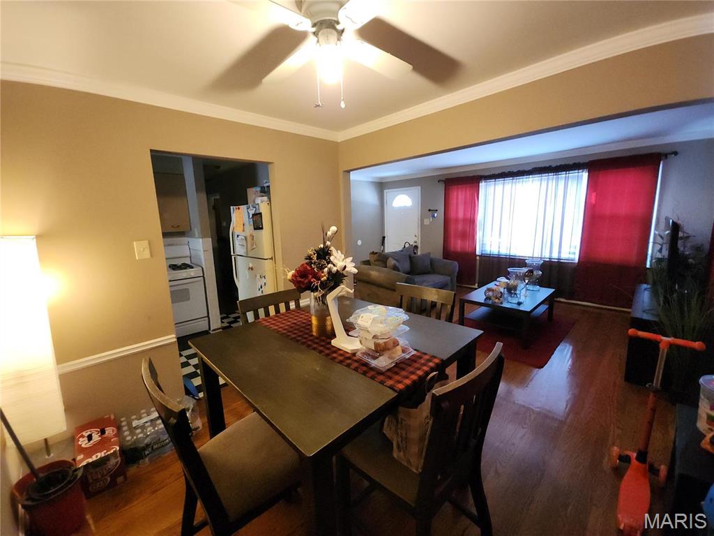 1111 Addison Drive Property Photo 2