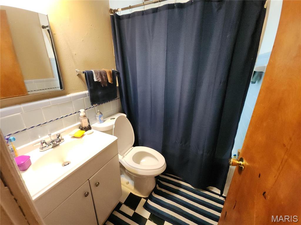 1111 Addison Drive Property Photo 8