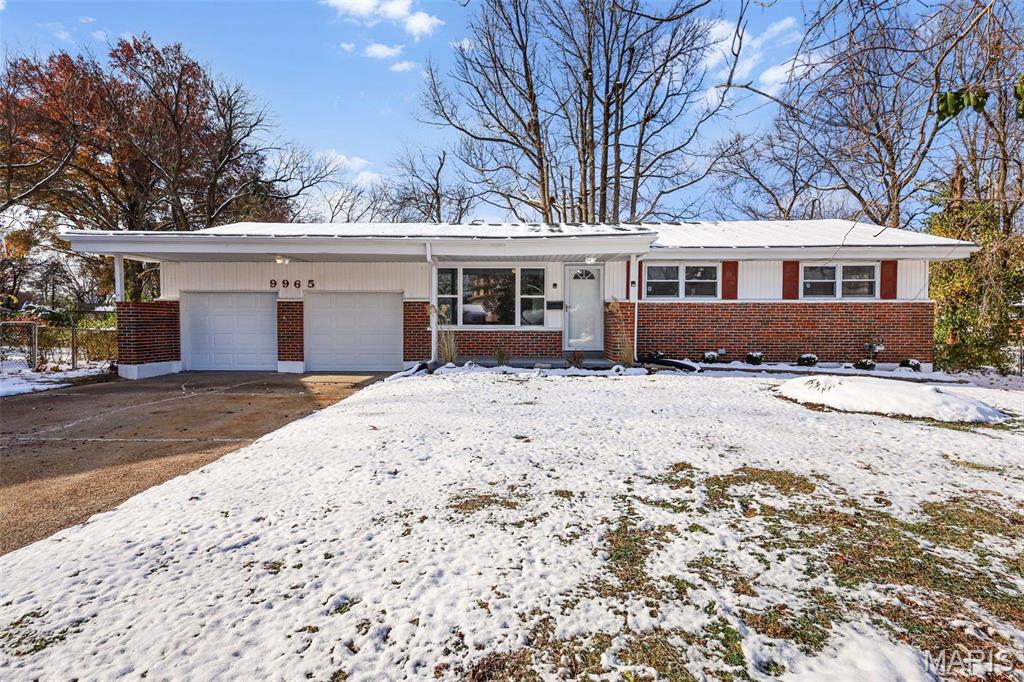 9965 Cambria Drive Property Photo 1