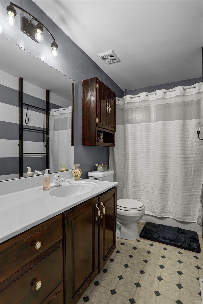 24 Emil Court Property Photo 15