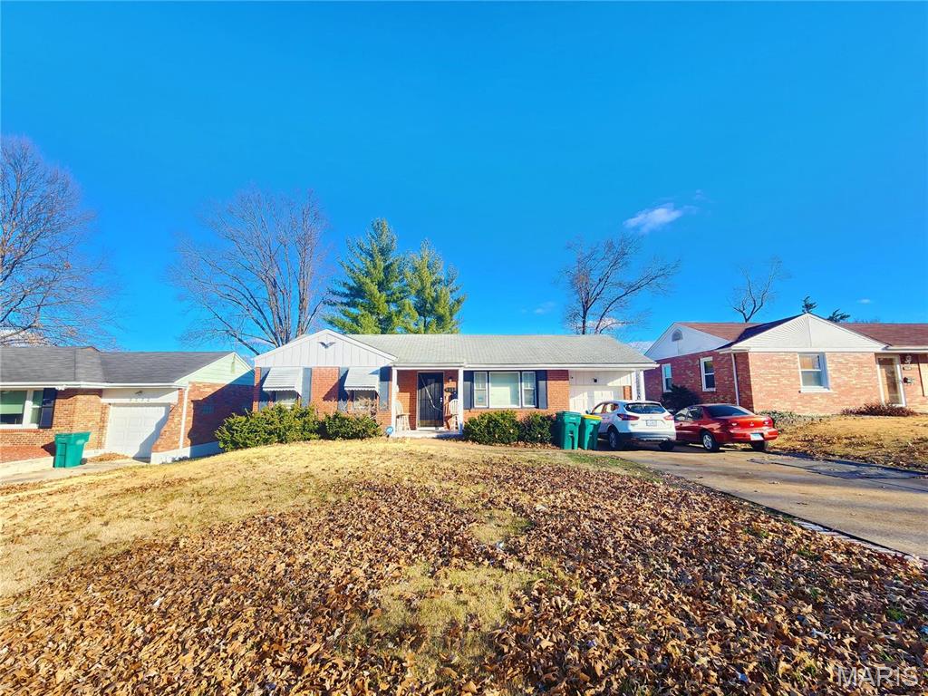 9228 Halbrook Drive Property Photo 1