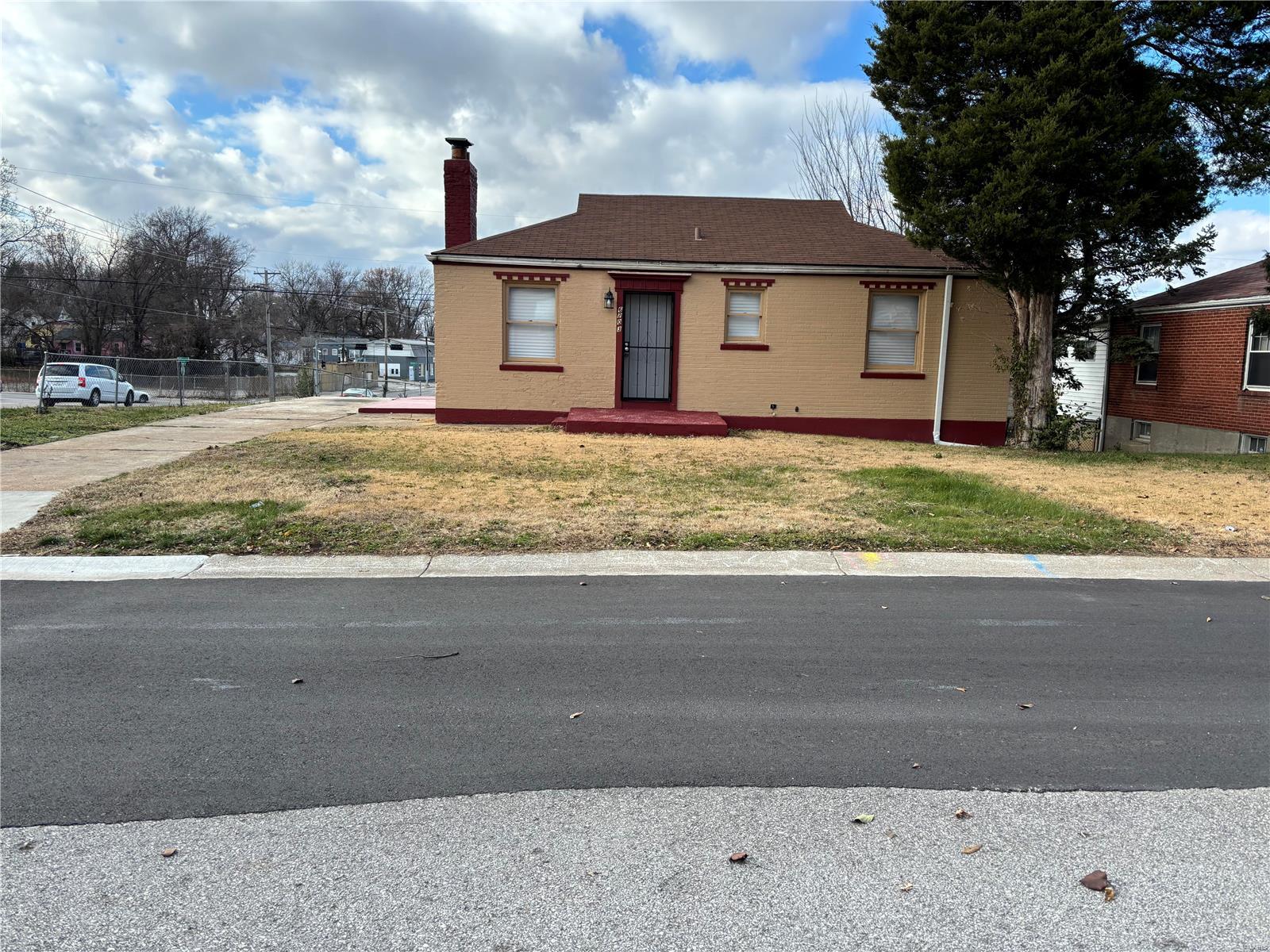 6203 Tyndall Drive Property Photo 1