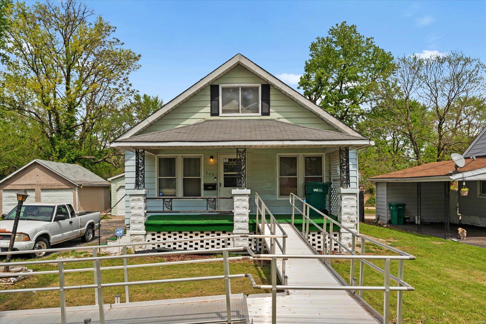 Cahokia Heights Real Estate Listings Main Image