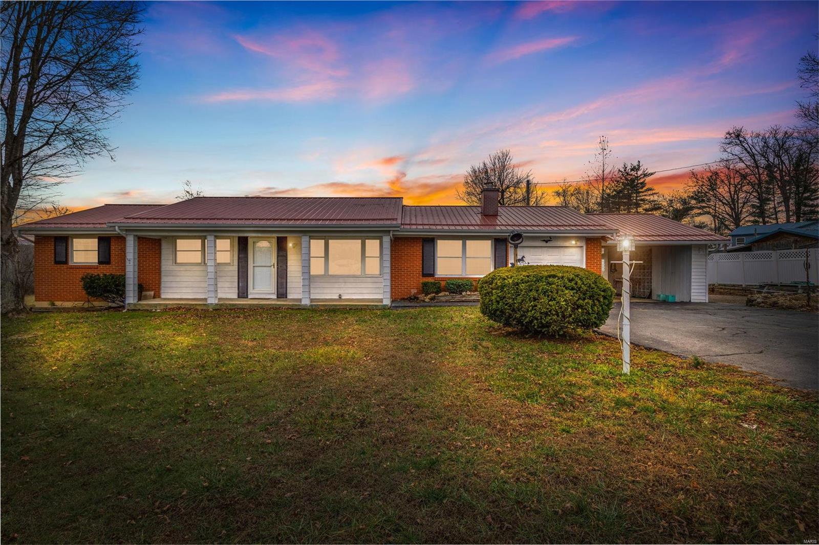 31824 Mo-21 Property Photo 1