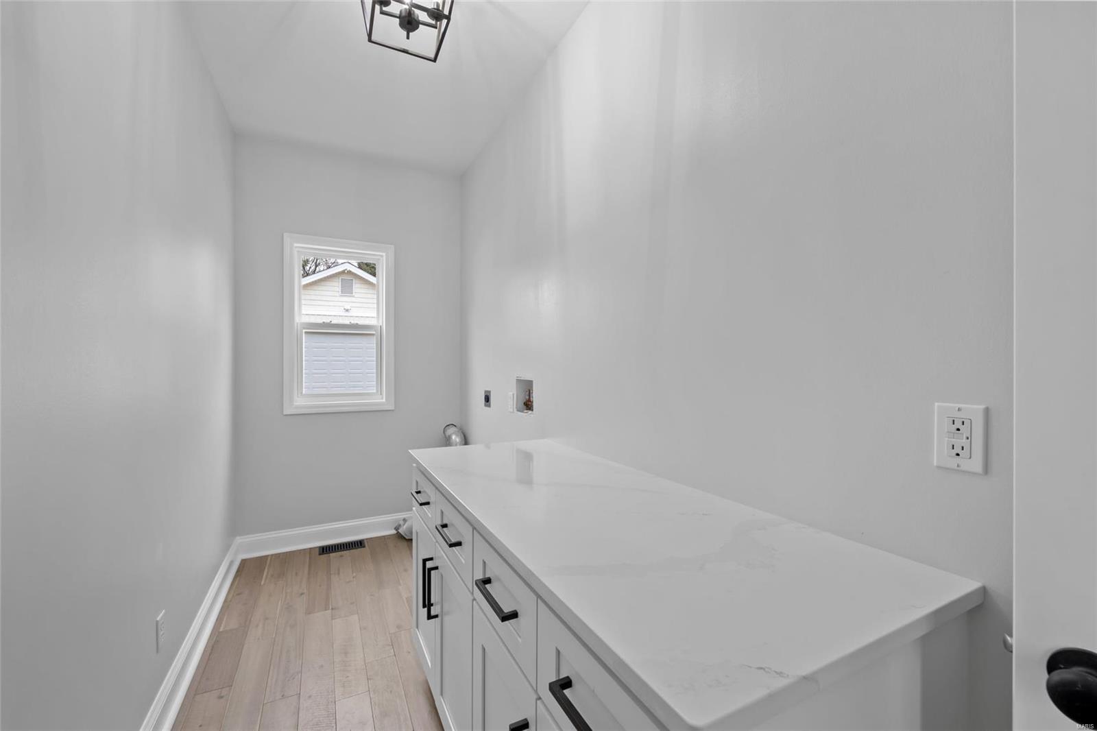 211 Midway Ave Property Photo 42