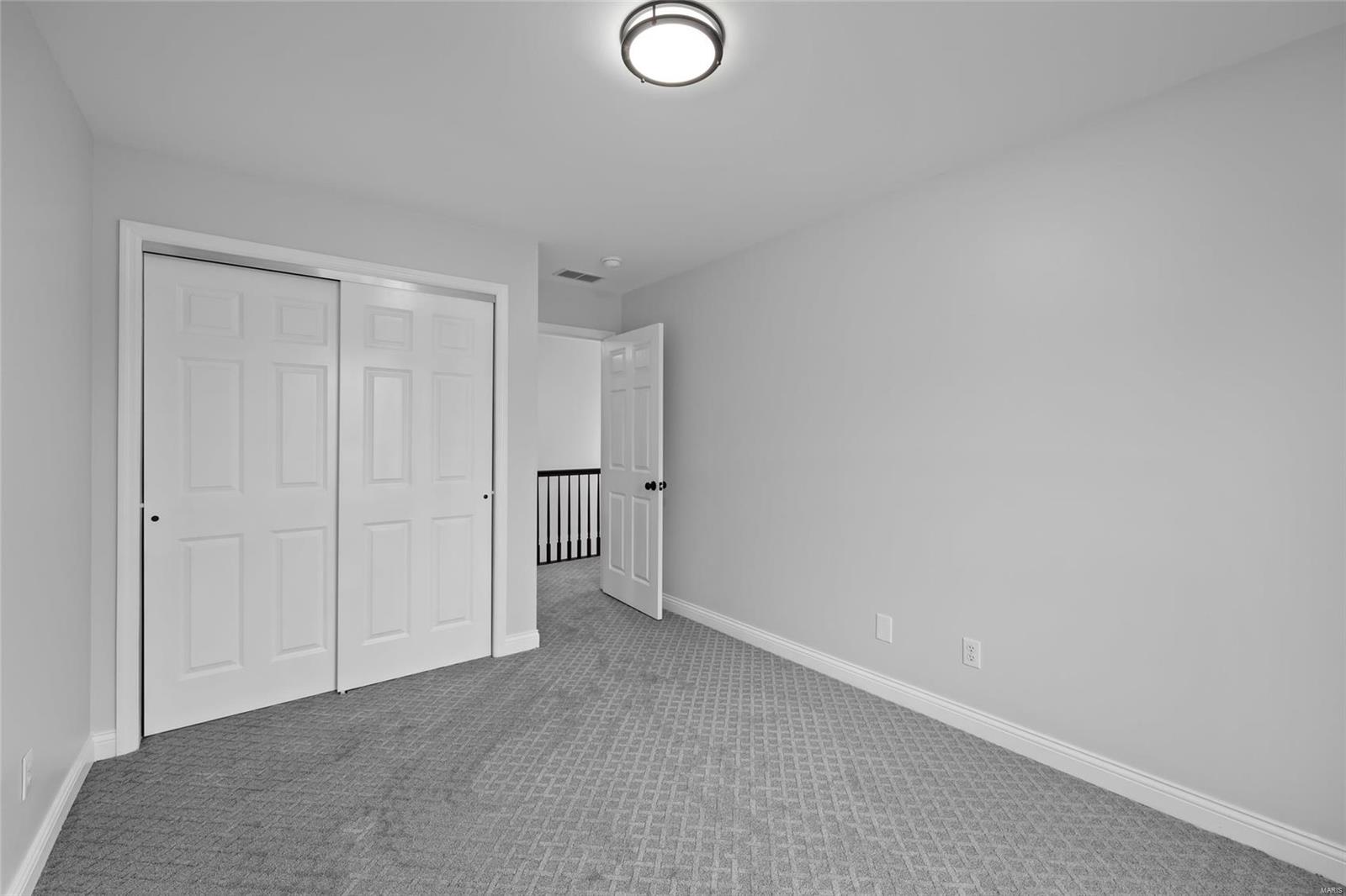 211 Midway Ave Property Photo 50