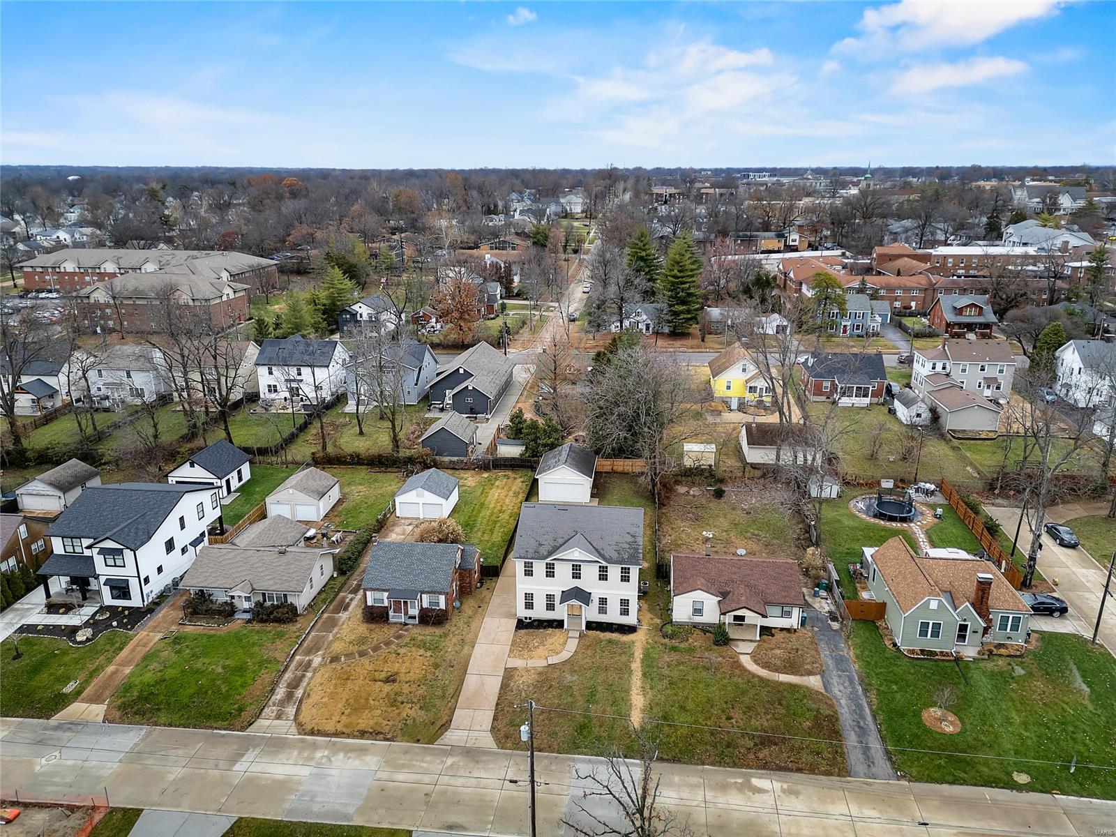 211 Midway Ave Property Photo 80