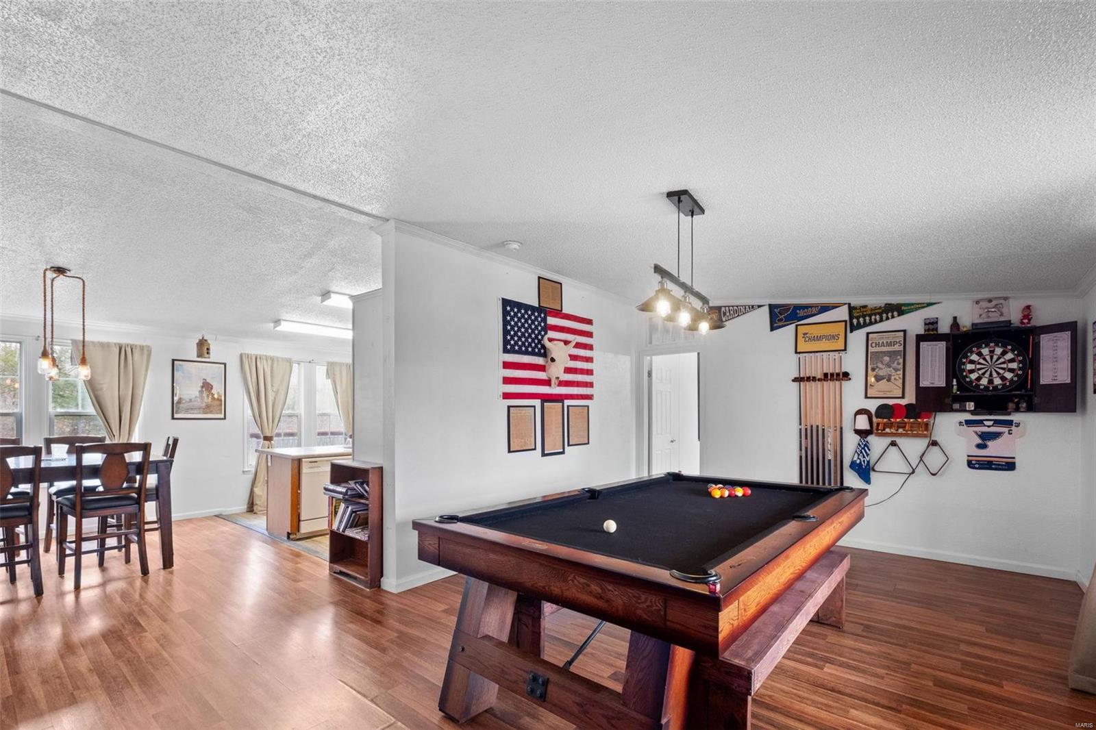 4029 E Shore Drive Property Photo 18