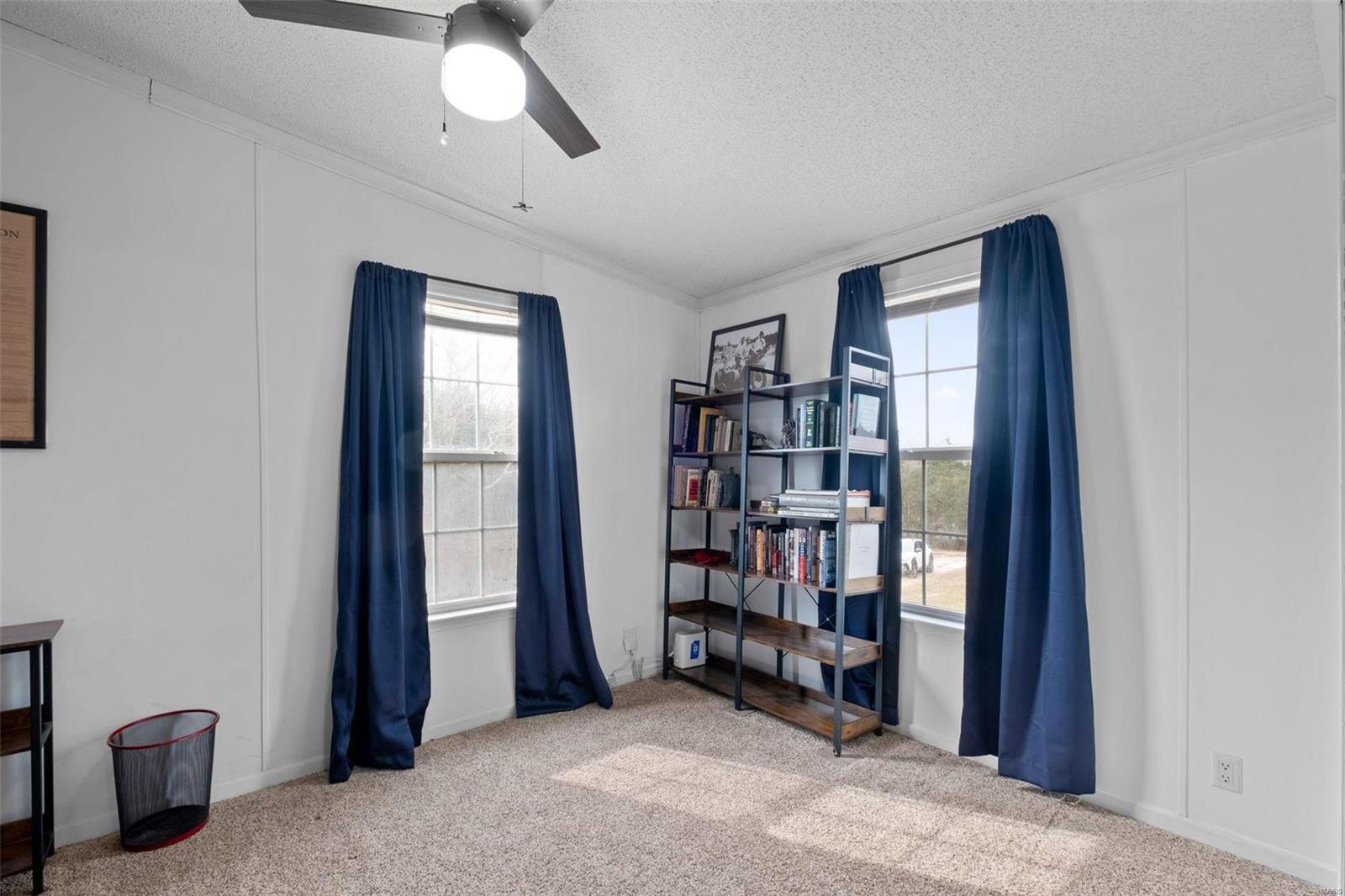 4029 E Shore Drive Property Photo 21