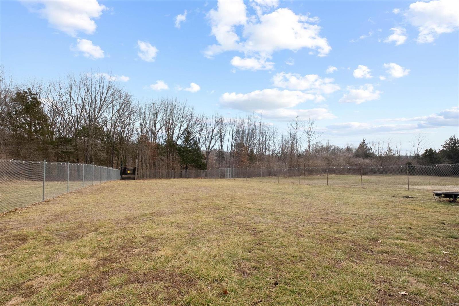 4029 E Shore Drive Property Photo 35