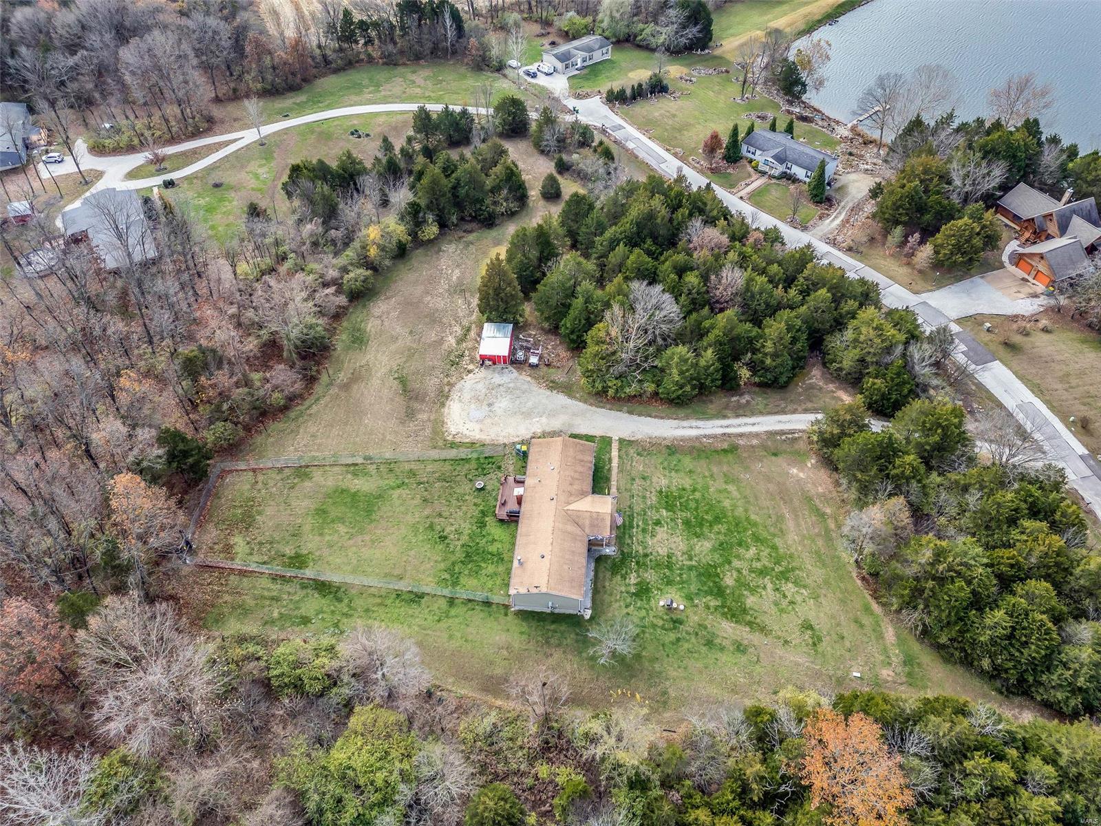 4029 E Shore Drive Property Photo 44
