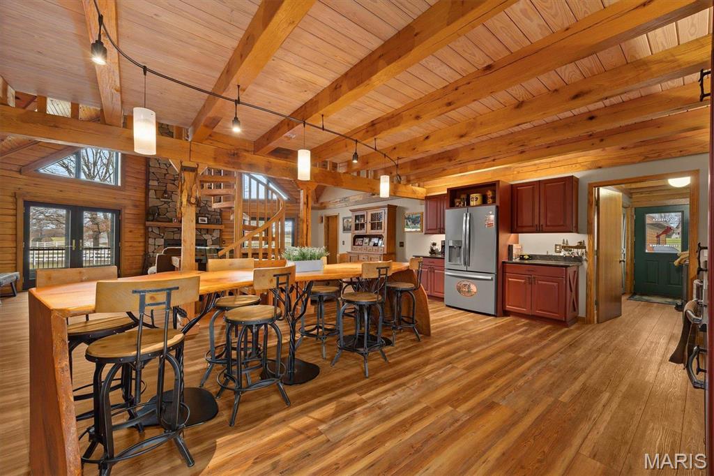 7467 Walshville Trail Property Photo 10