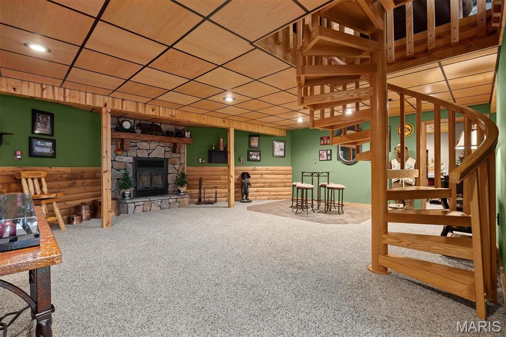 7467 Walshville Trail Property Photo 33