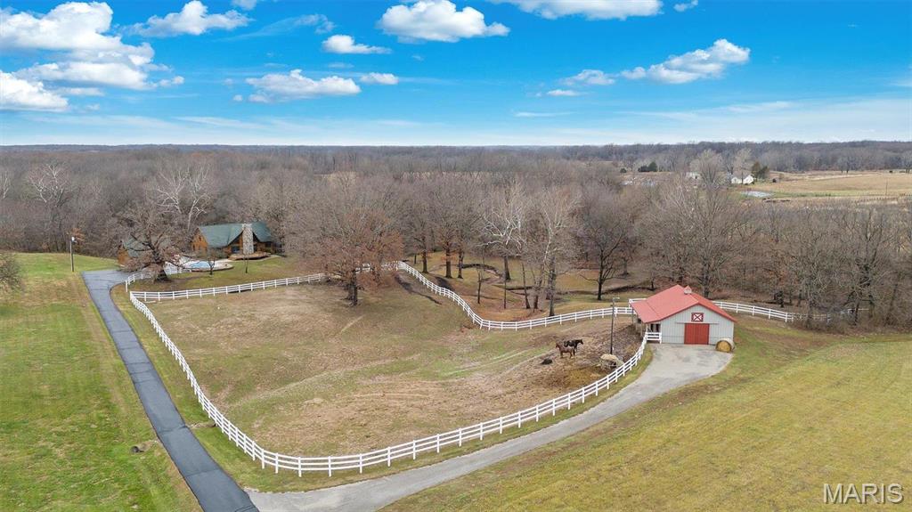 7467 Walshville Trail Property Photo 45