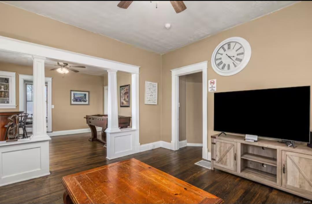 1116 Olive Street Property Photo 4