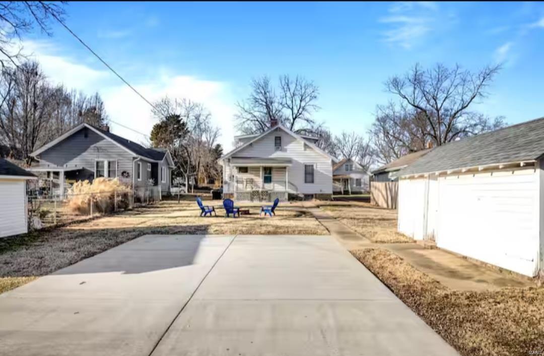1116 Olive Street Property Photo 29