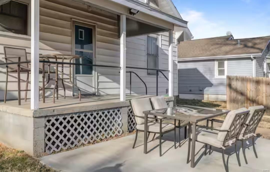 1116 Olive Street Property Photo 30