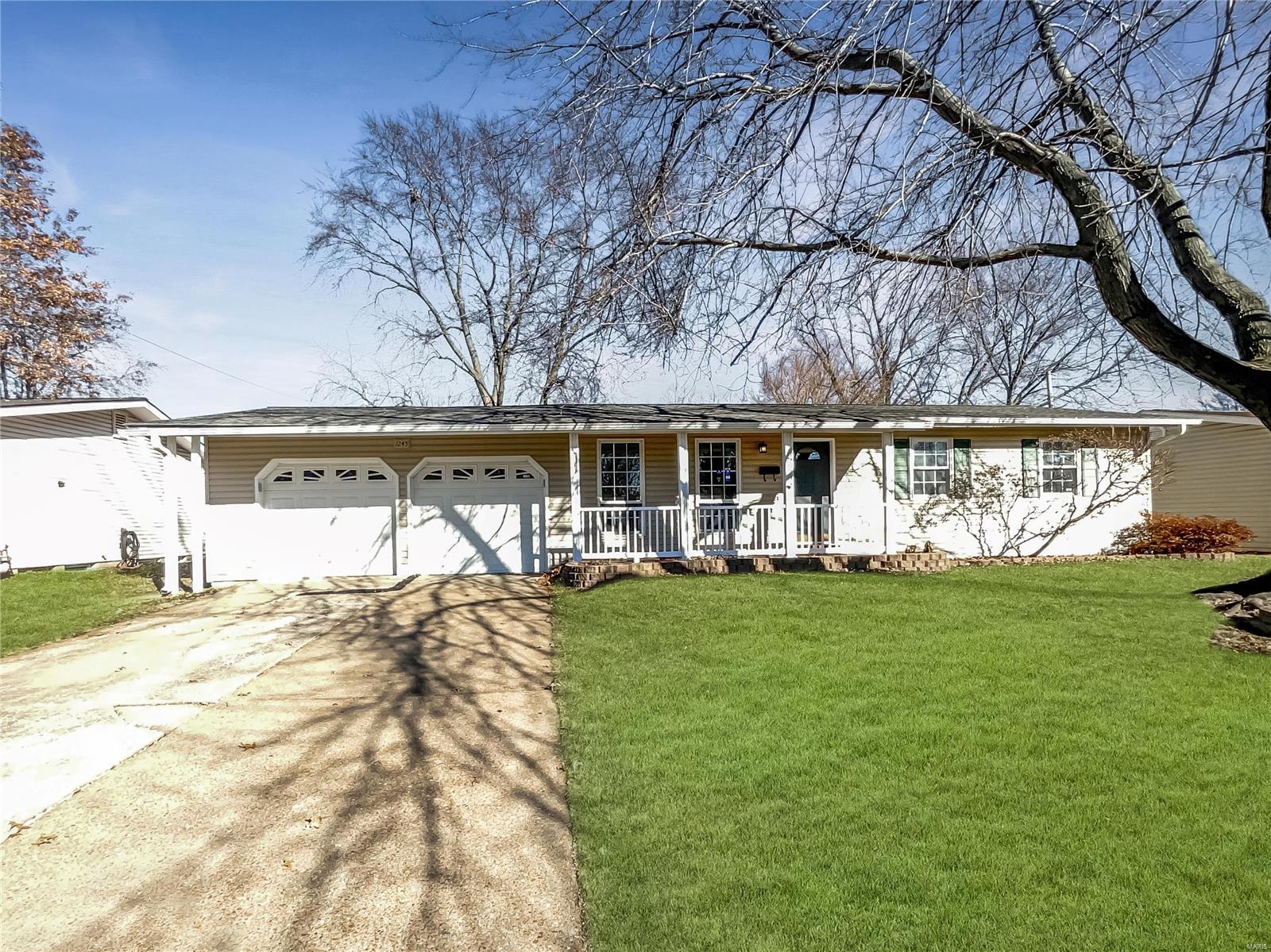 1245 Jackson Lane Property Photo
