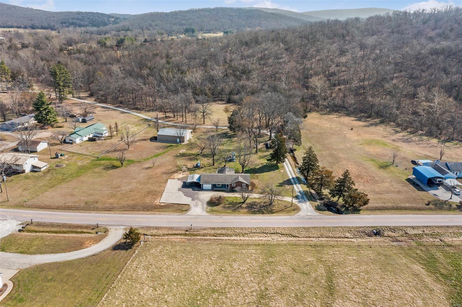 536 Hwy Jj Property Photo