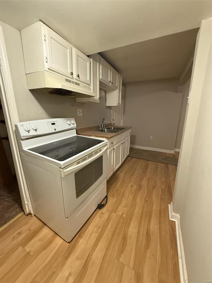 3931 Delor Street Property Photo 4