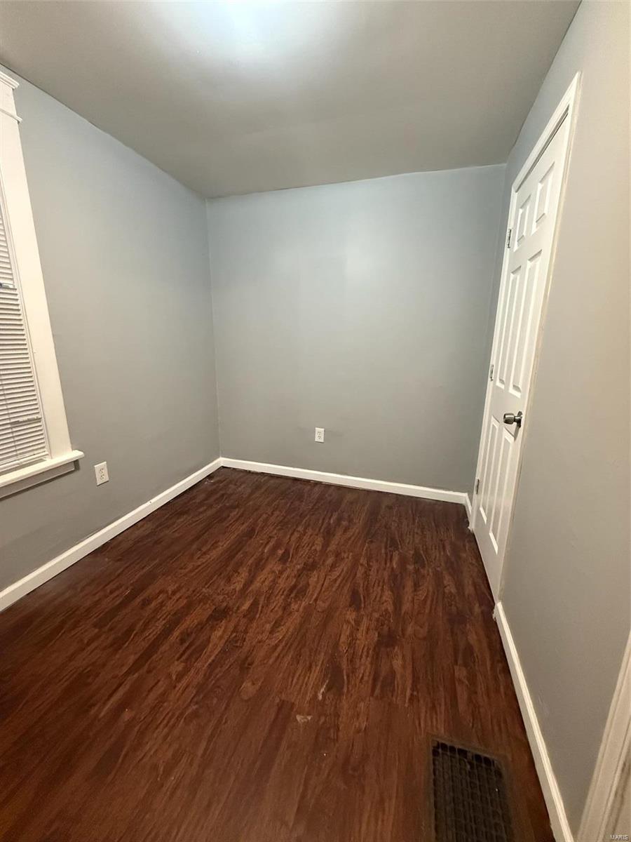 3931 Delor Street Property Photo 6