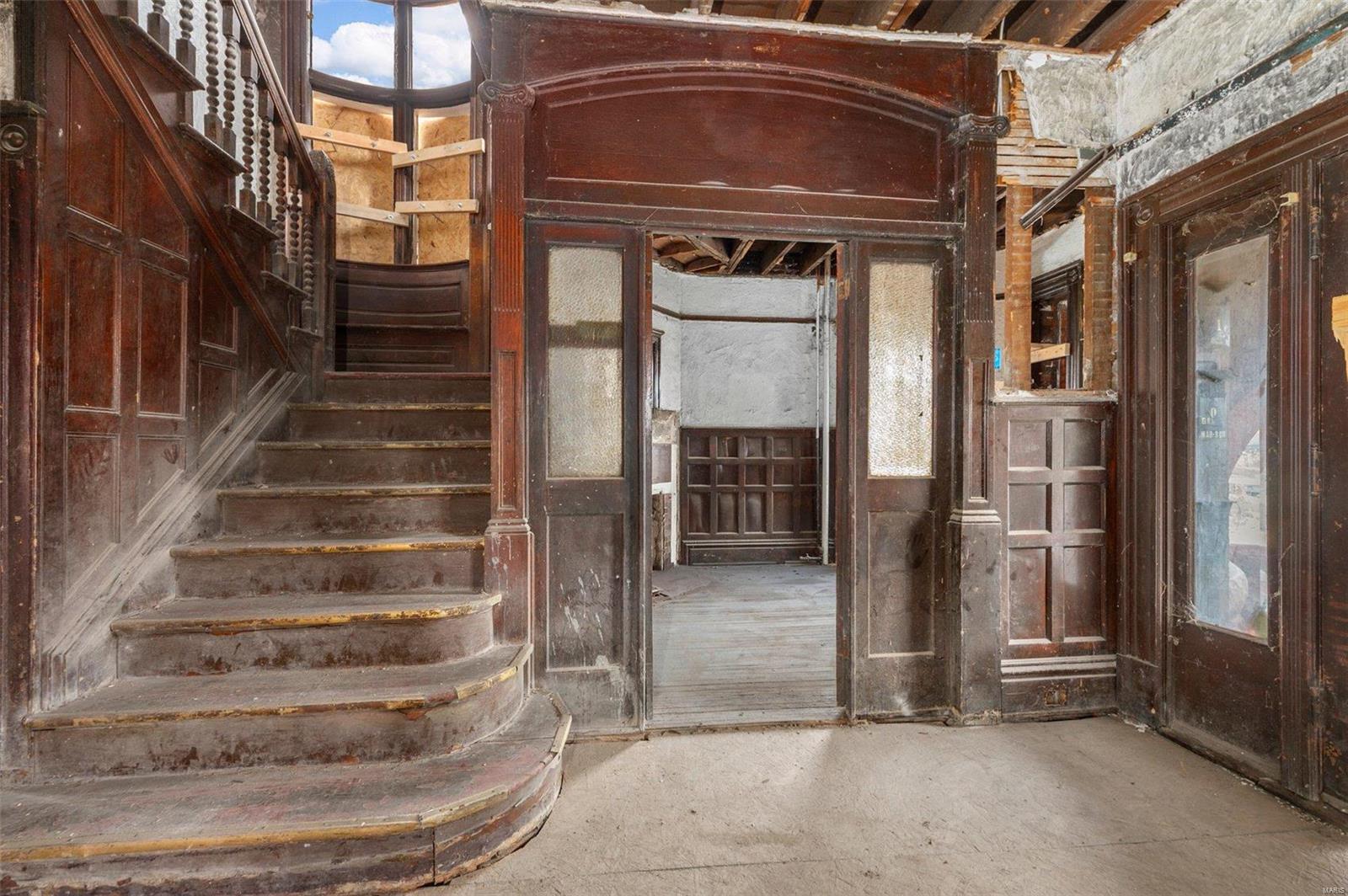 4266 Washington Boulevard Property Photo 13