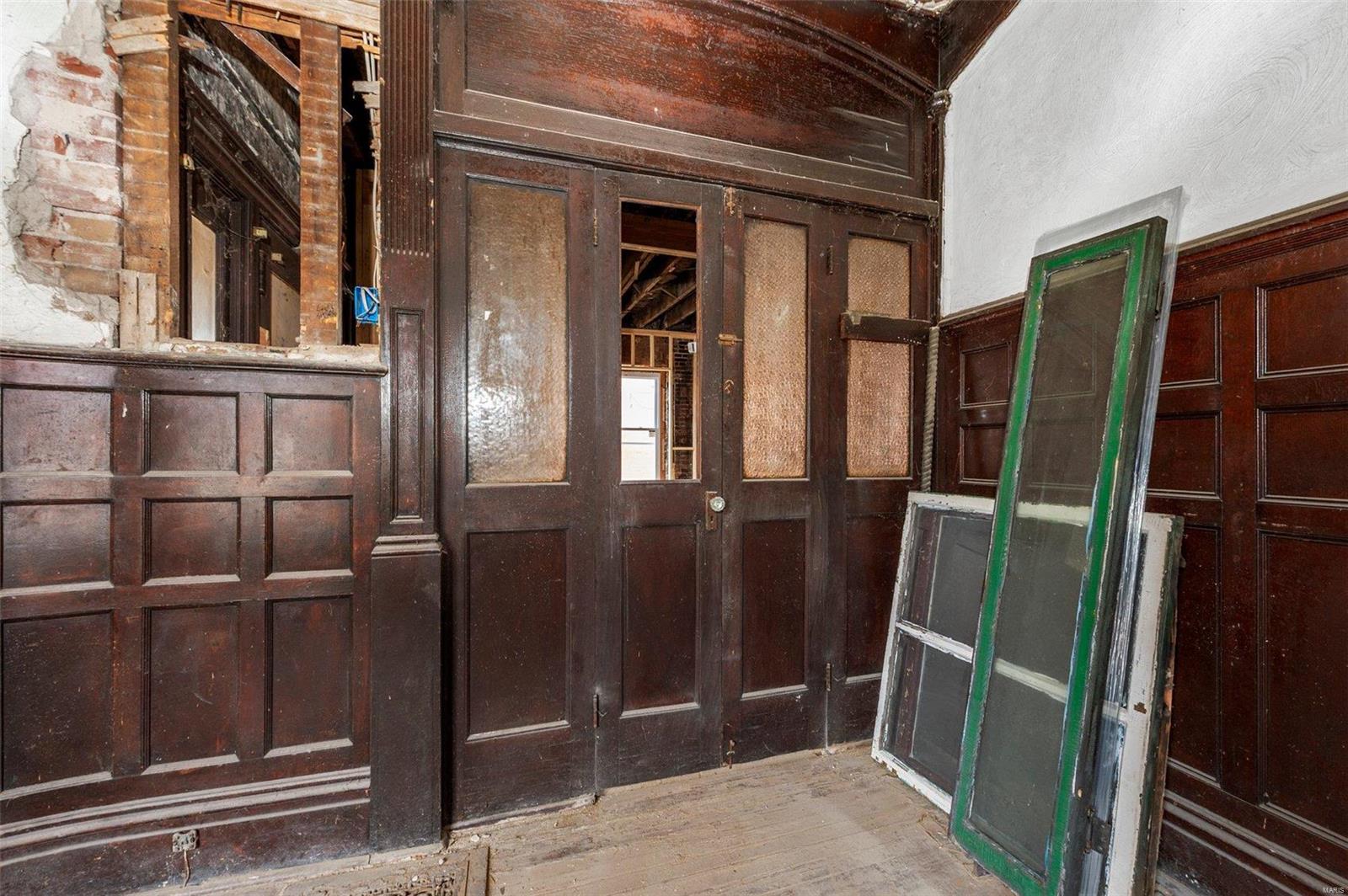 4266 Washington Boulevard Property Photo 24