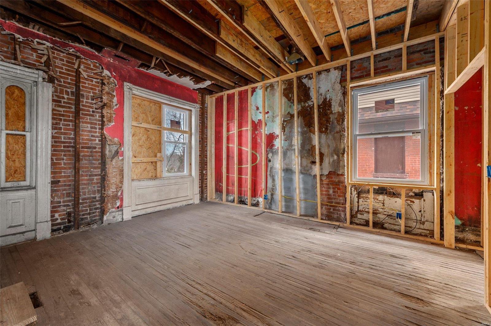 4266 Washington Boulevard Property Photo 33