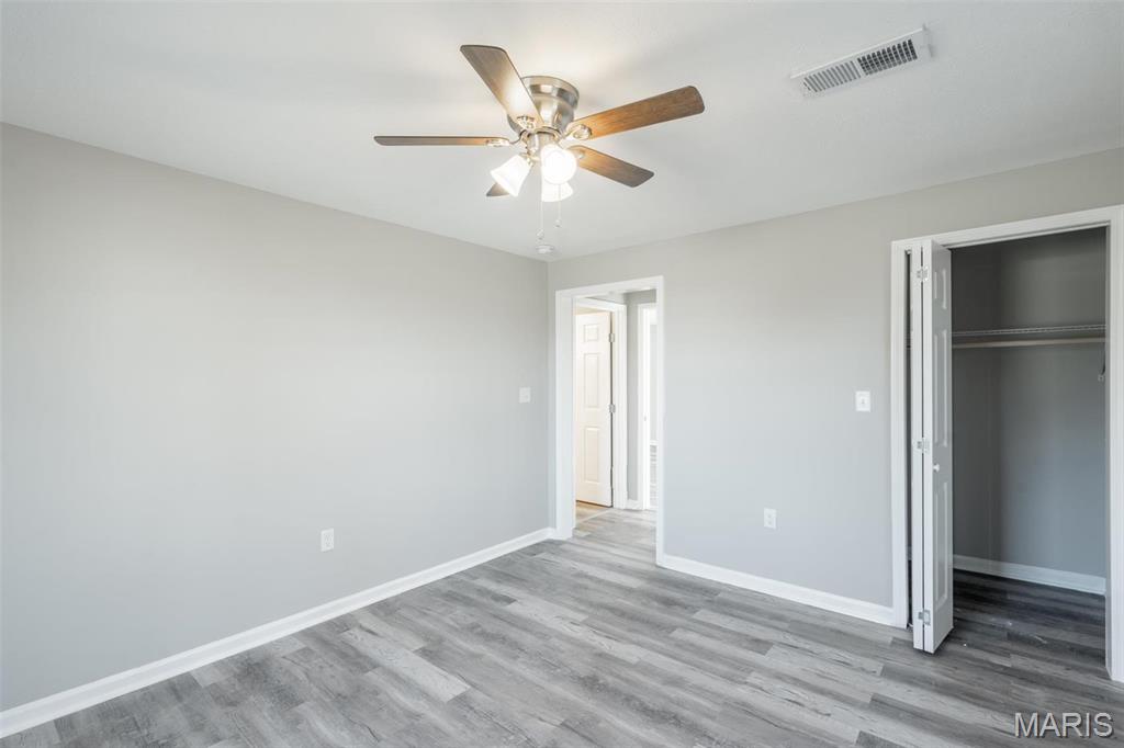 121 W Hicks St Property Photo 5