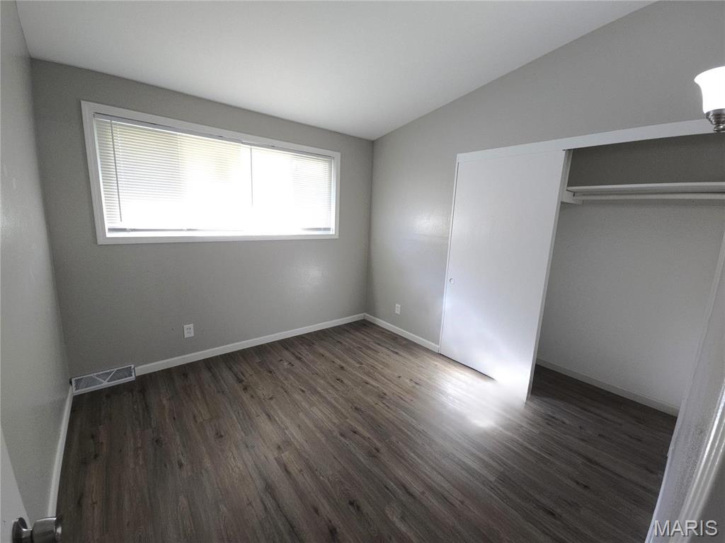 10468 Halls Ferry Road Property Photo 4