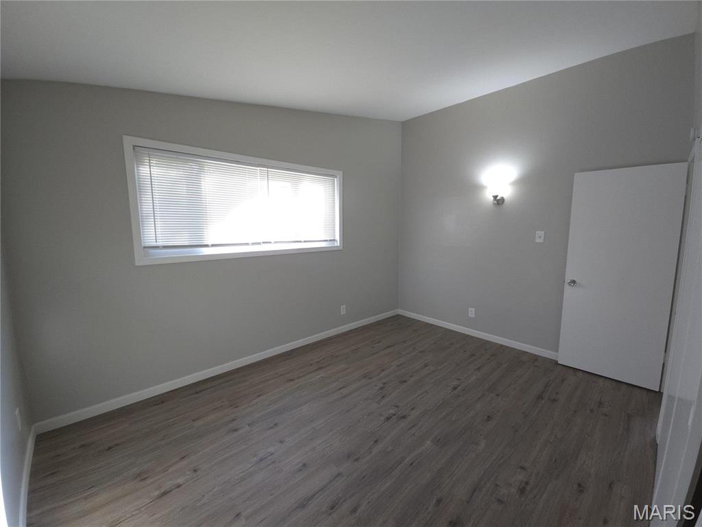 10468 Halls Ferry Road Property Photo 6