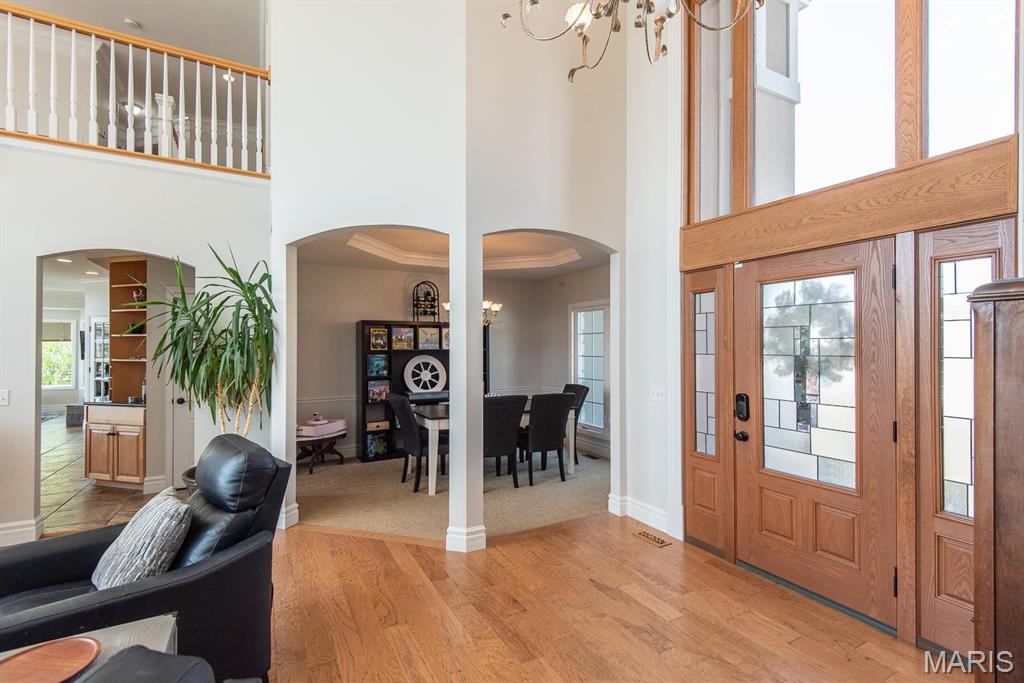 2314 Longest Drive Property Photo 6