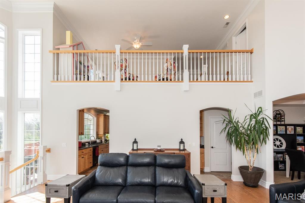 2314 Longest Drive Property Photo 24