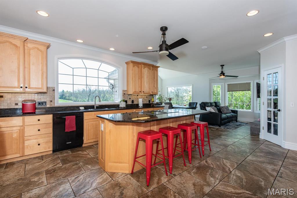 2314 Longest Drive Property Photo 27