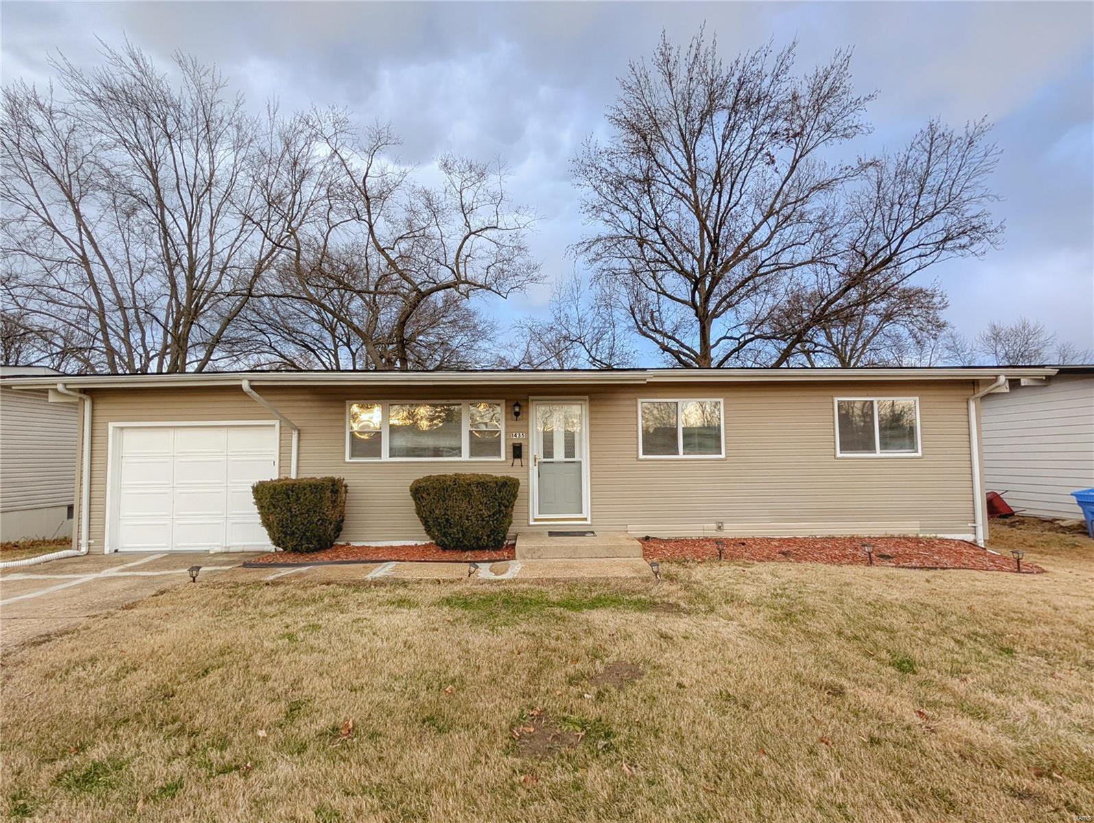 1435 Boulder Drive Property Photo