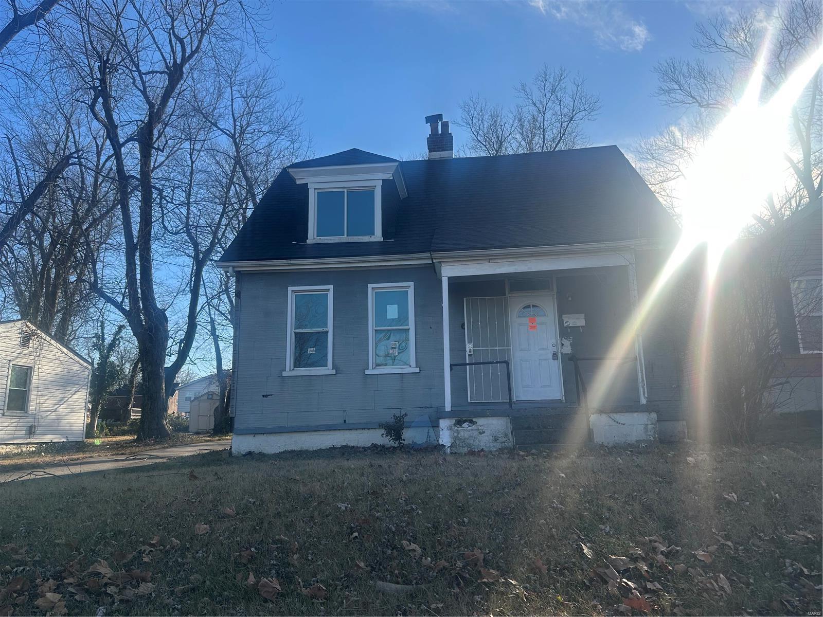 6728 Robbins Avenue Property Photo