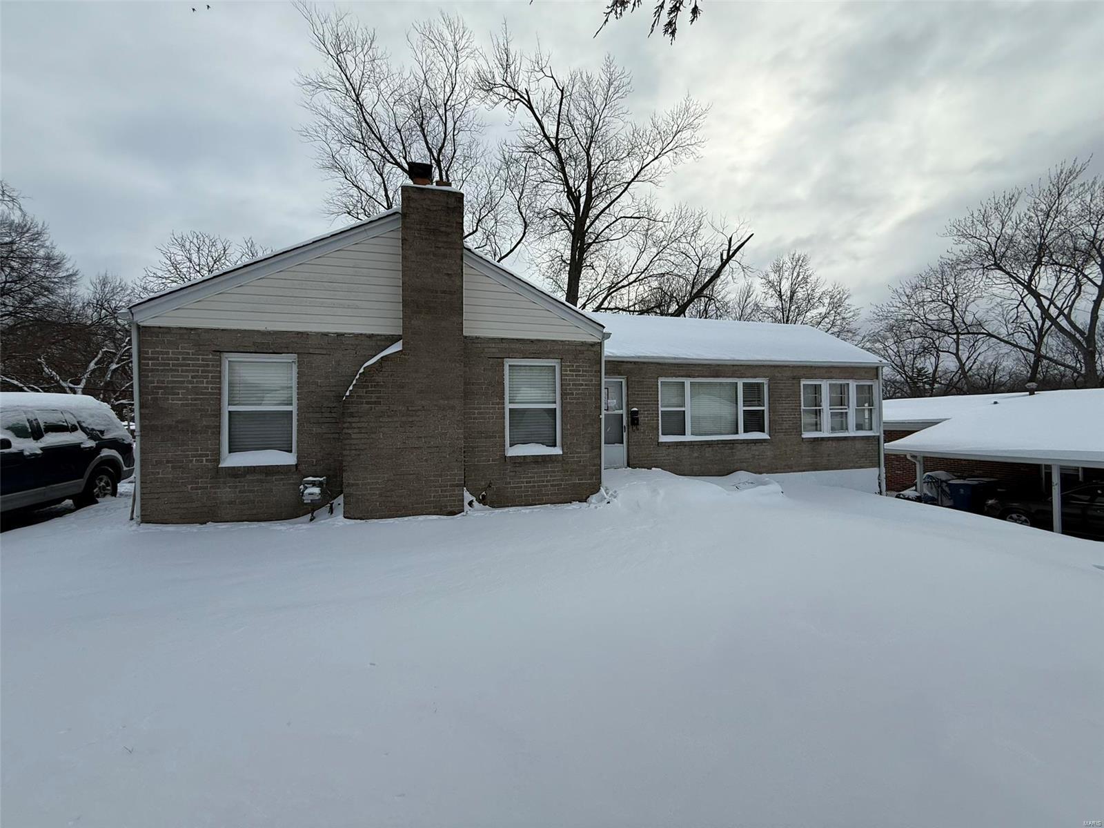 9006 Bessemer Avenue Property Photo 1
