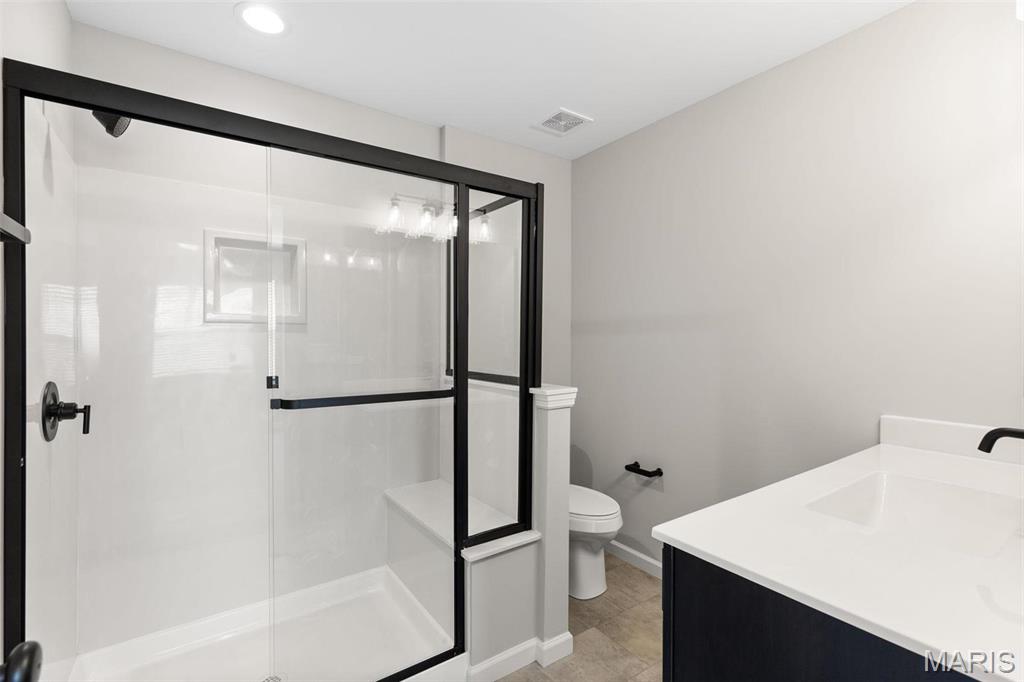 1072 Vardon Meadows Drive Property Photo 18